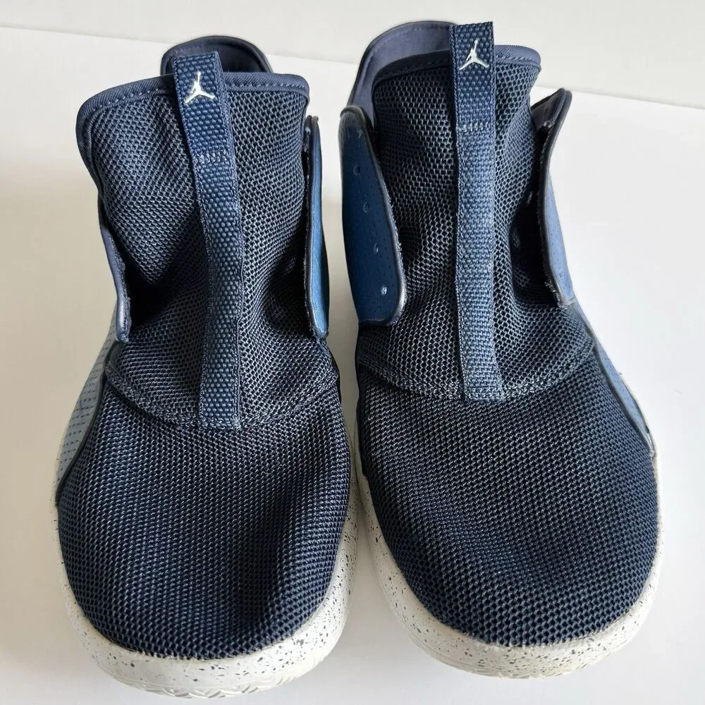 Jordan Air Eclipse Sneaker Shoes 724010-401 Navy Blue & White Men's US Size 13